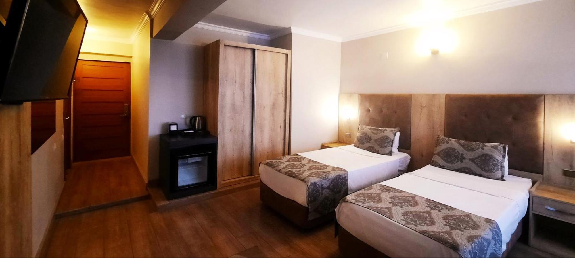 Ashtal Beach Hotel Batumi Exterior photo